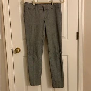 Banana Republic Sloan Fit Houndstooth Pant, Size 2